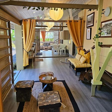 Faaora Lodge, Little Paradise Haapiti Eksteriør billede
